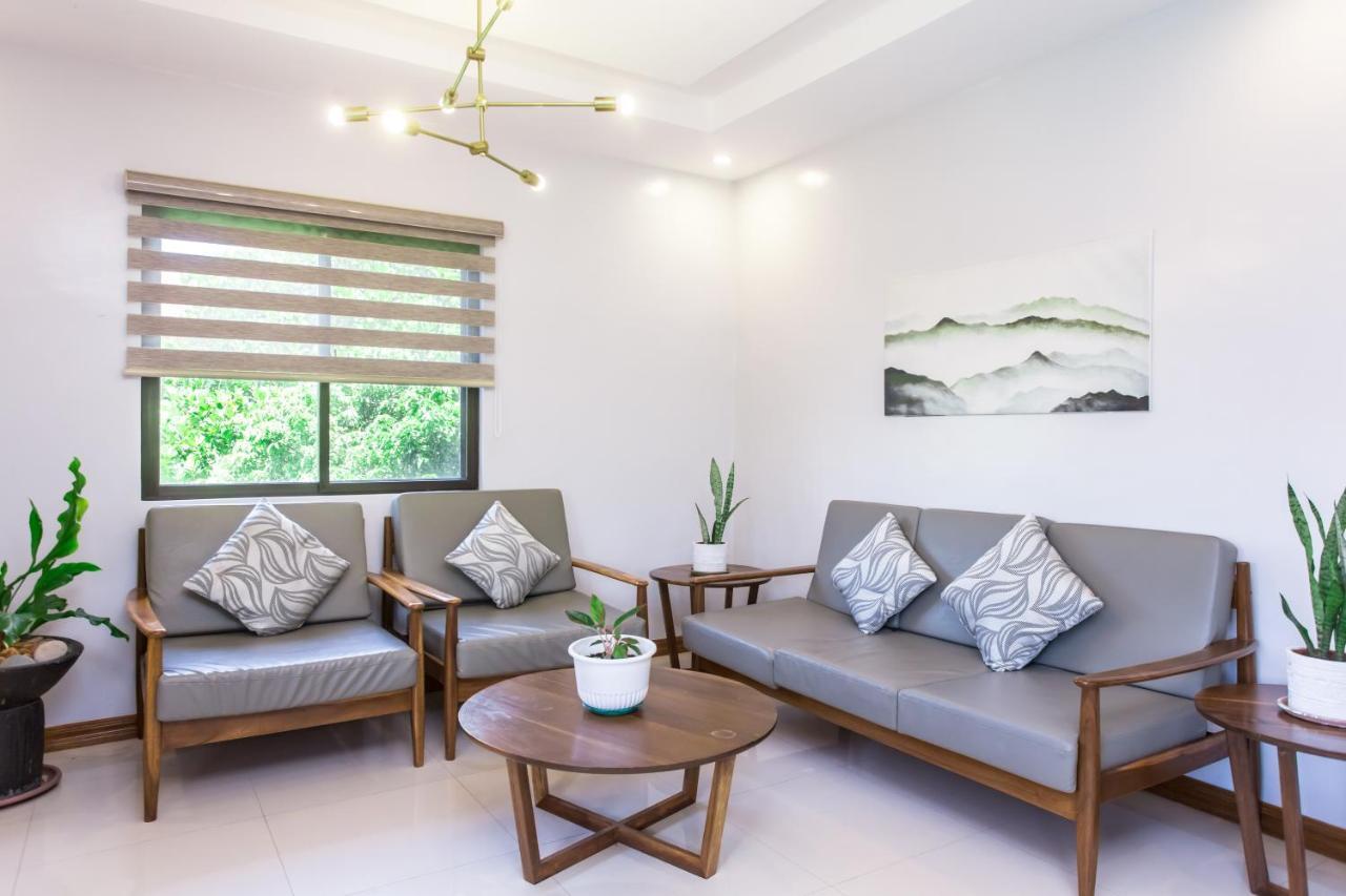 Bella Homes 6Br 4Bath Near Rotunda Tagaytay City Dış mekan fotoğraf