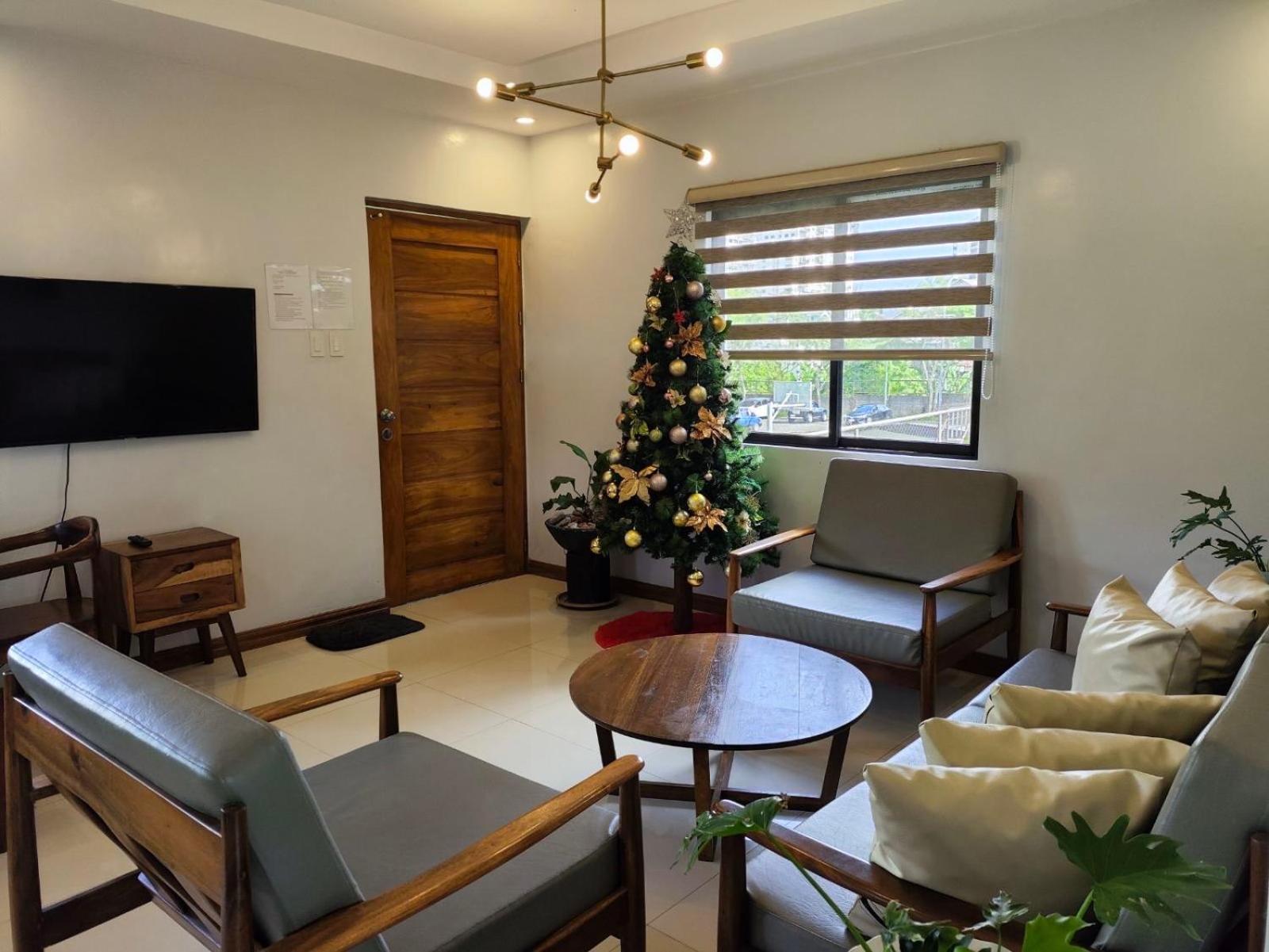 Bella Homes 6Br 4Bath Near Rotunda Tagaytay City Dış mekan fotoğraf