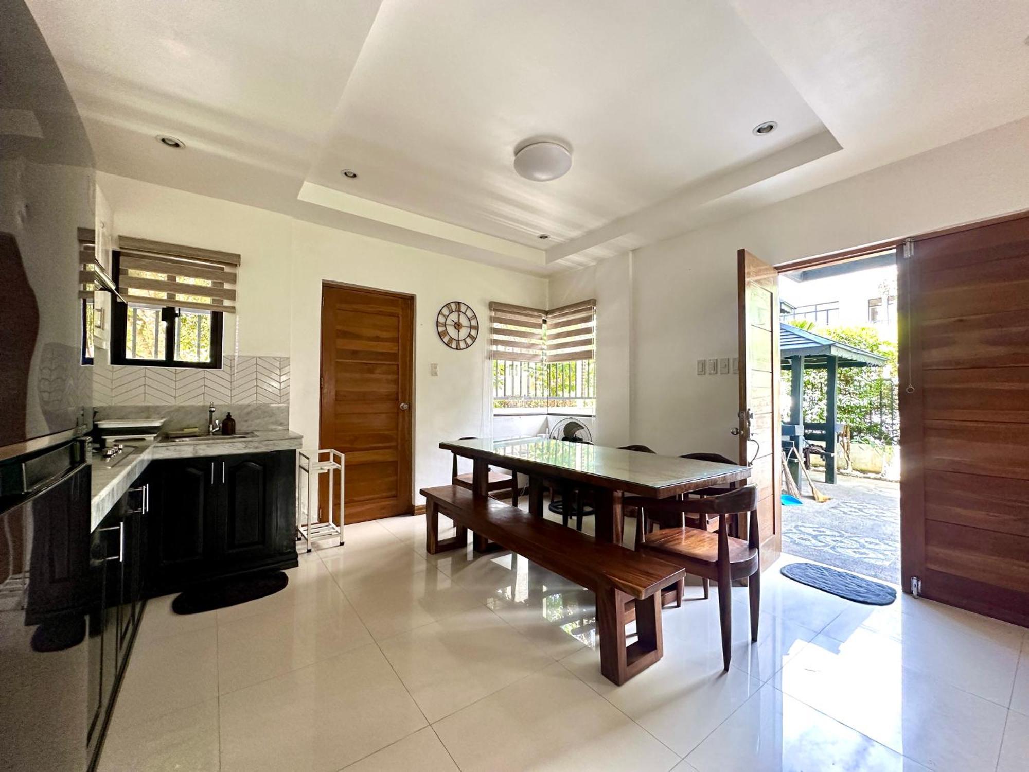 Bella Homes 6Br 4Bath Near Rotunda Tagaytay City Dış mekan fotoğraf