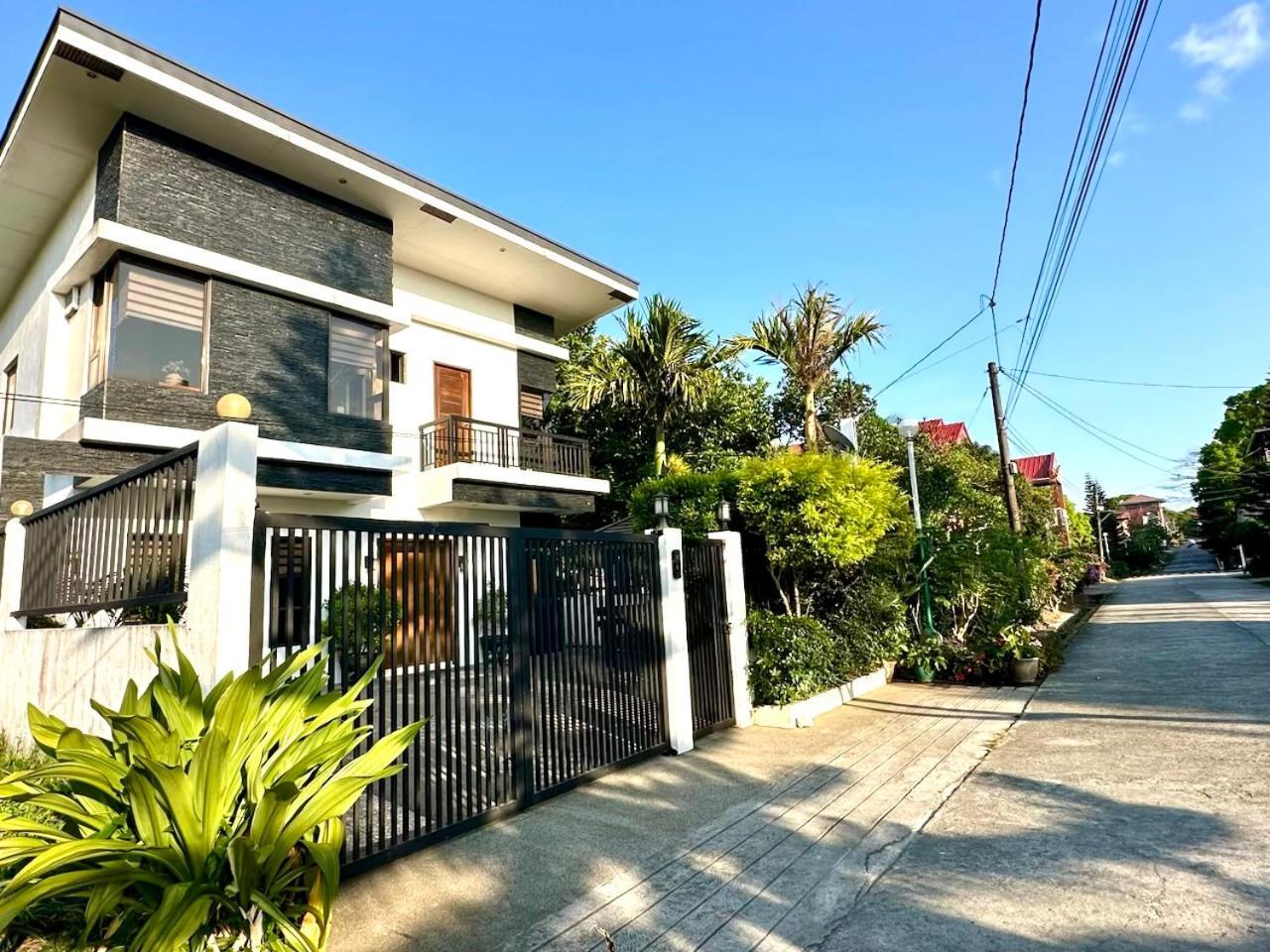 Bella Homes 6Br 4Bath Near Rotunda Tagaytay City Dış mekan fotoğraf
